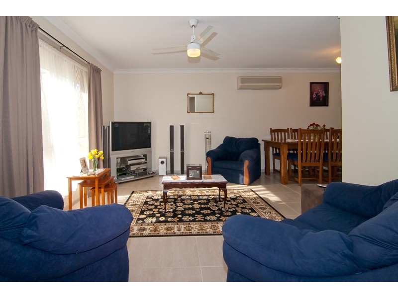 26 Hanlon Street, Tanah Merah QLD 4128