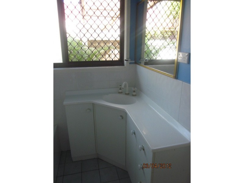 8 Felice Street, Daisy Hill QLD 4127