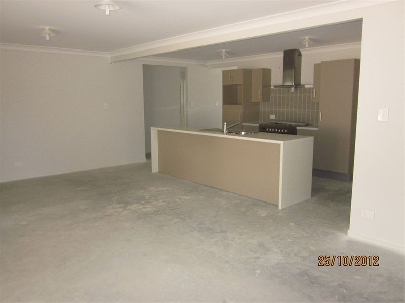 24  Ellen Street, Logan Central QLD 4114