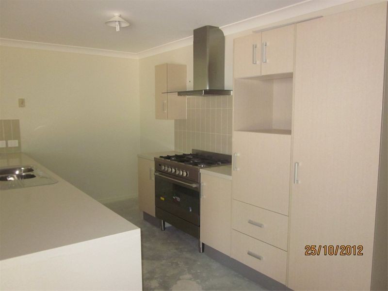 3 Linda Street, Logan Central QLD 4114