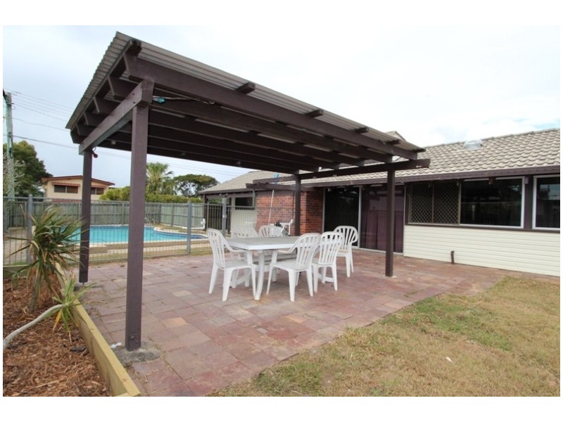22 Woody Avenue, Kingston QLD 4114