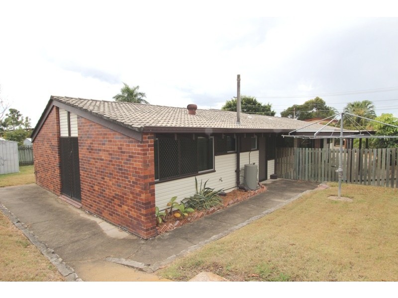 22 Woody Avenue, Kingston QLD 4114