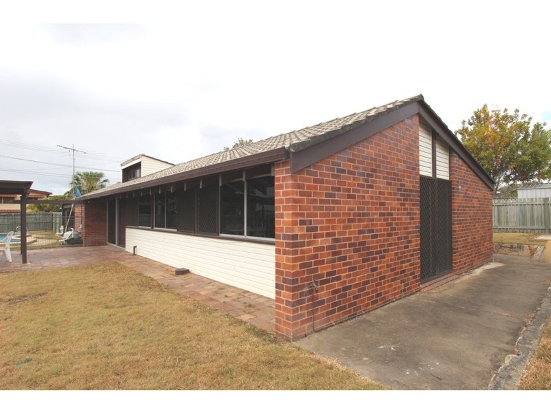22 Woody Avenue, Kingston QLD 4114