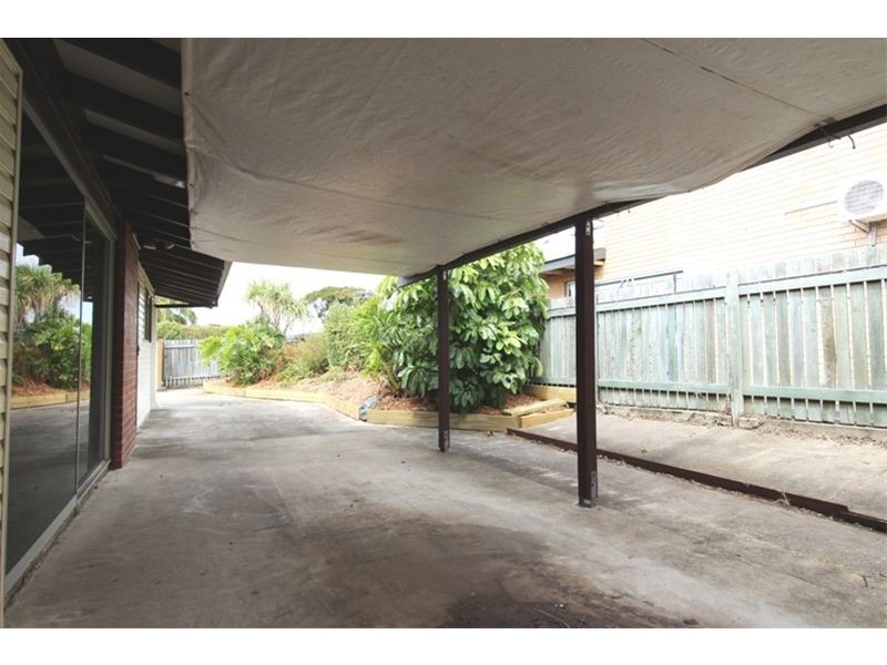 22 Woody Avenue, Kingston QLD 4114