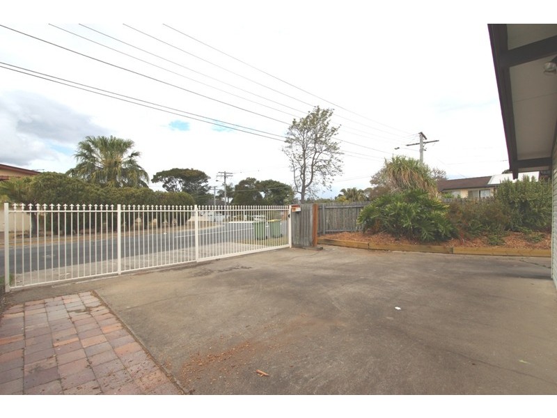 22 Woody Avenue, Kingston QLD 4114