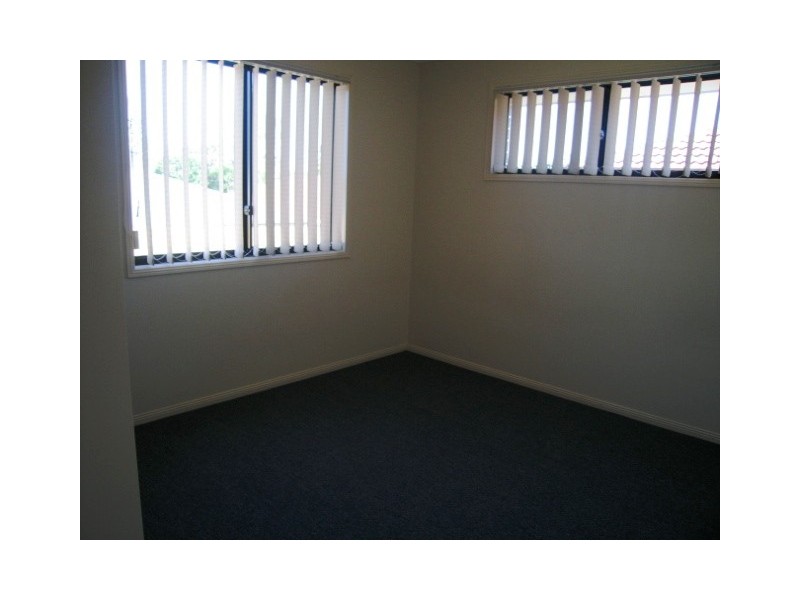37 Aberdeen Crescent, Kuraby QLD 4112
