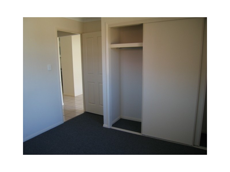 37 Aberdeen Crescent, Kuraby QLD 4112