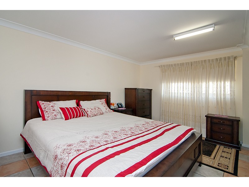 9 Alice Street, Kingston QLD 4114