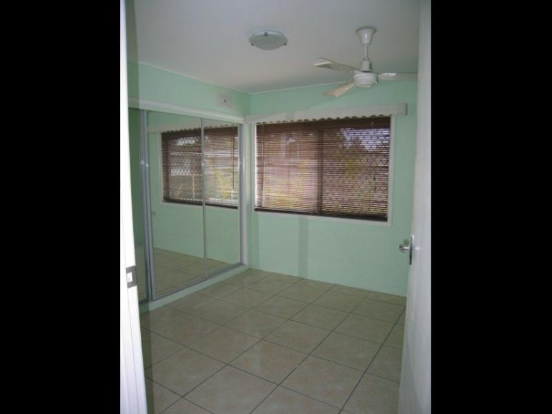 1 Borman Street, Slacks Creek QLD 4127