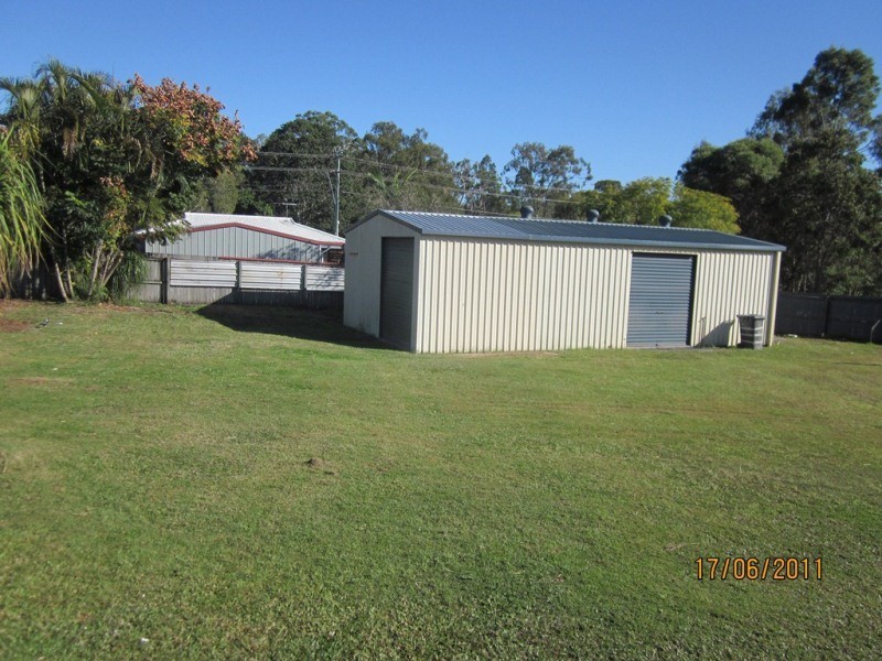 26 Regency Drive, Regents Park QLD 4118