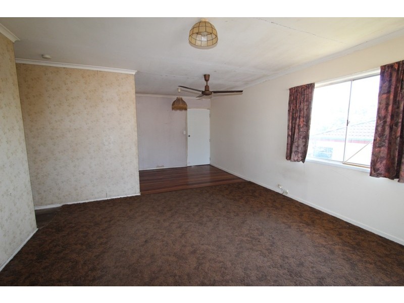 15 Attunga Street, Kingston QLD 4114