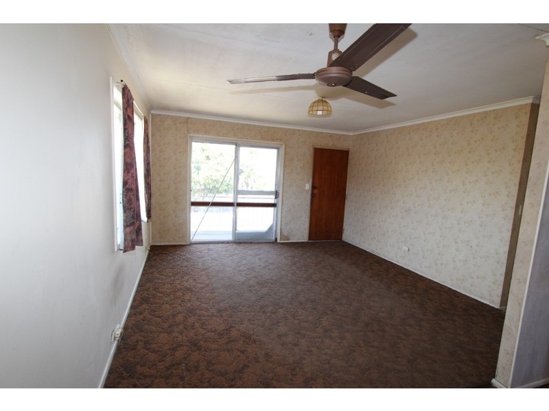 15 Attunga Street, Kingston QLD 4114