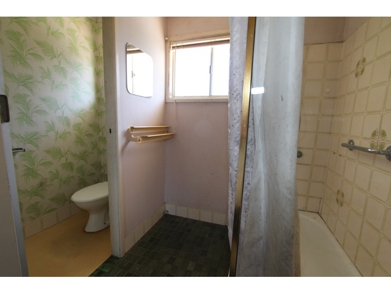 15 Attunga Street, Kingston QLD 4114