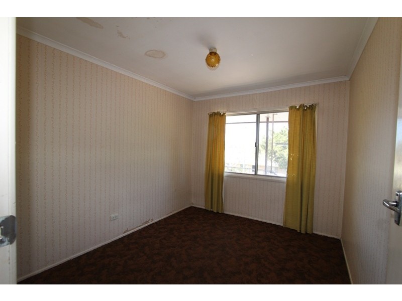 15 Attunga Street, Kingston QLD 4114