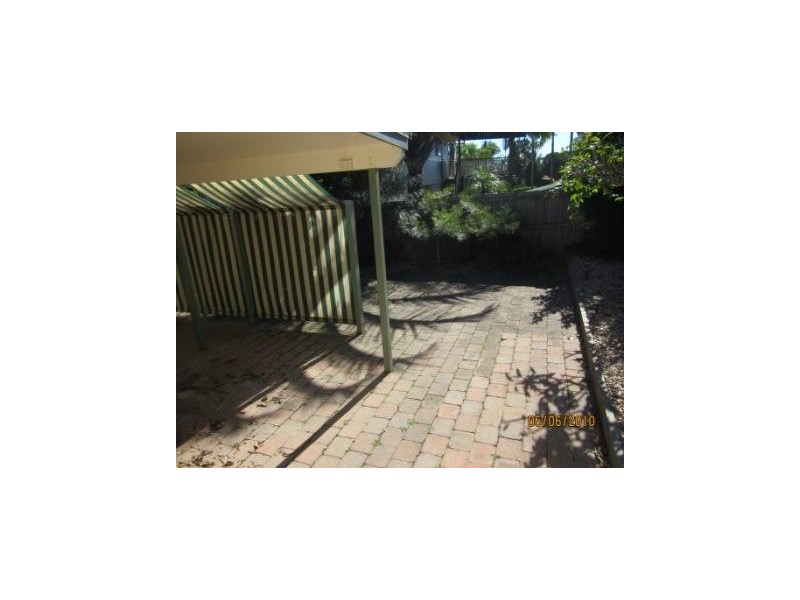 17 Woody Avenue, Kingston QLD 4114