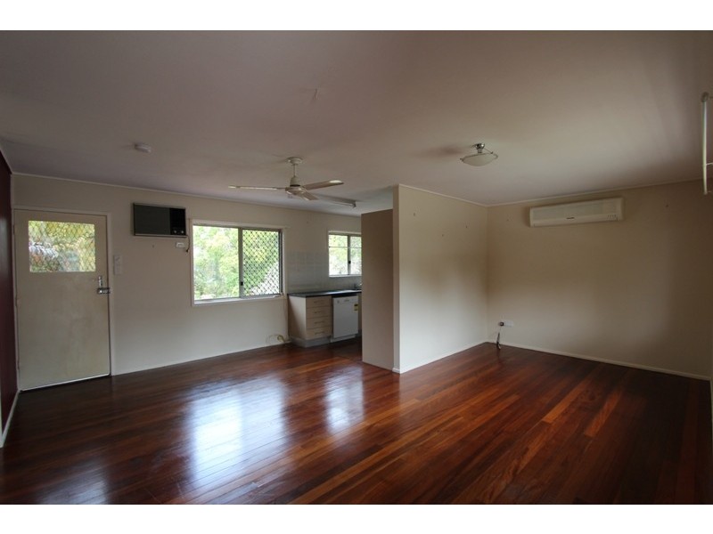 25 Finlay Street, Slacks Creek QLD 4127