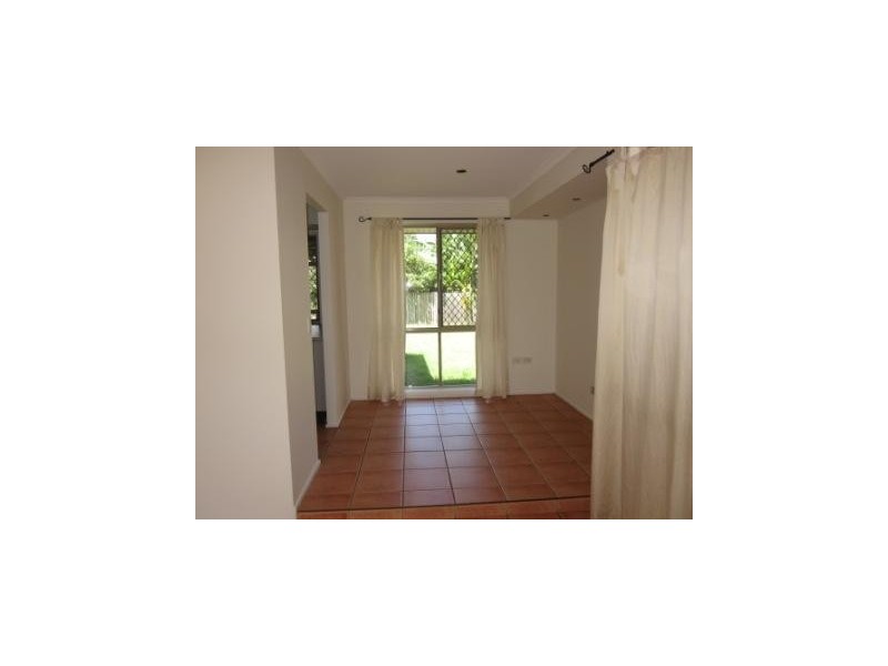 65 Barossa Street, Kingston QLD 4114