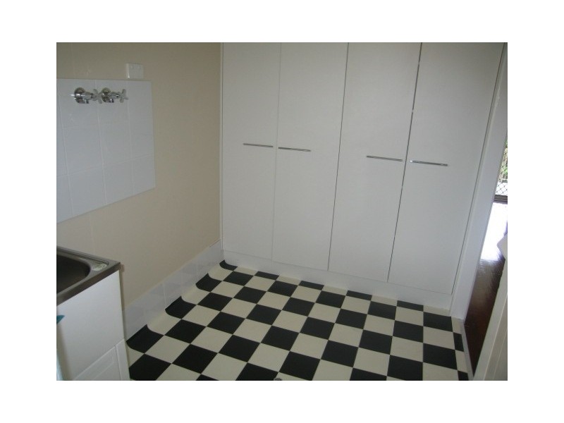 25 Yugumbri Crescent, Logan Central QLD 4114