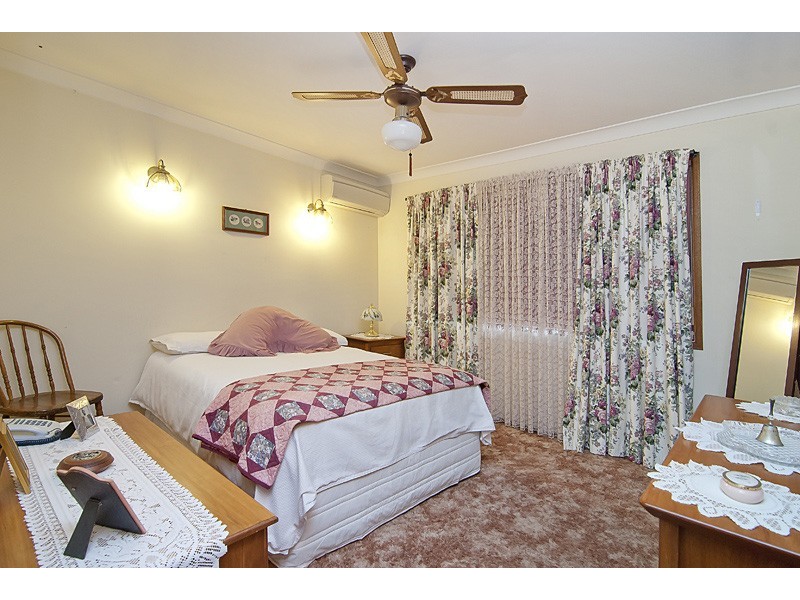 19 Lowanna Street, Slacks Creek QLD 4127