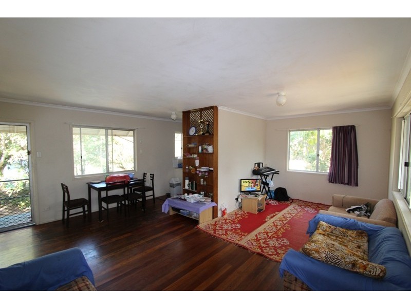 3 Camelia Avenue, Logan Central QLD 4114