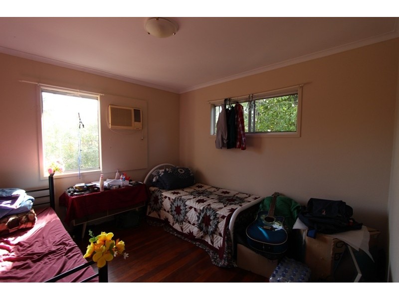 3 Camelia Avenue, Logan Central QLD 4114