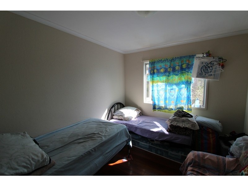 3 Camelia Avenue, Logan Central QLD 4114