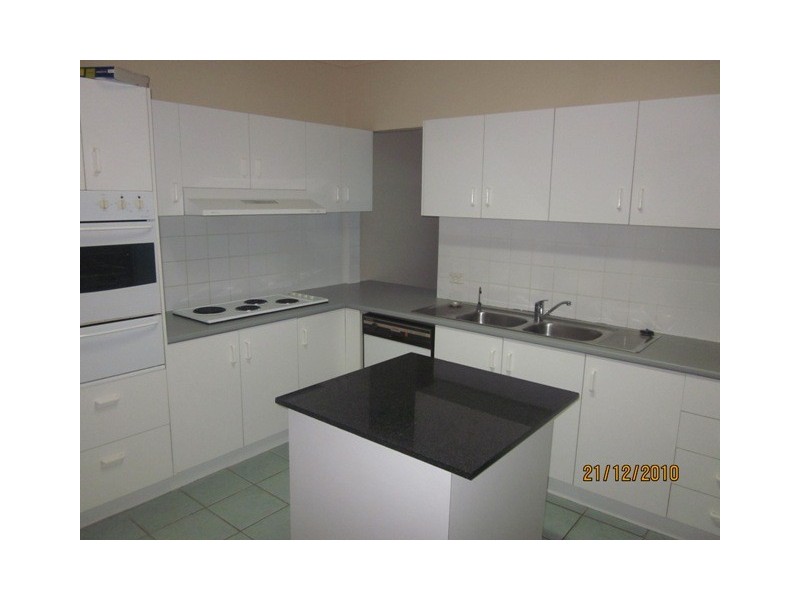 579 NEWNHAM ROAD, Upper Mount Gravatt QLD 4122