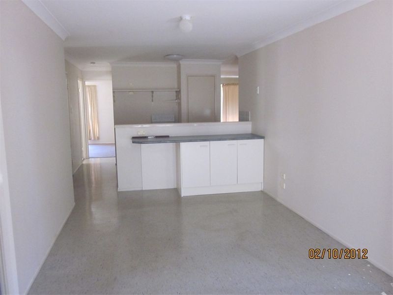 2/142 Clarks Road, Loganholme QLD 4129