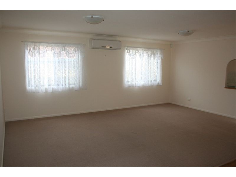 10 Oakvale Street, Underwood QLD 4119