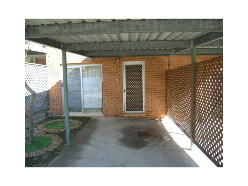 9/18 Defiance Road, Woodridge QLD 4114