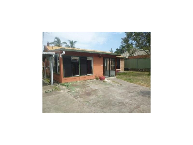 15 MERANTI STREET, Crestmead QLD 4132