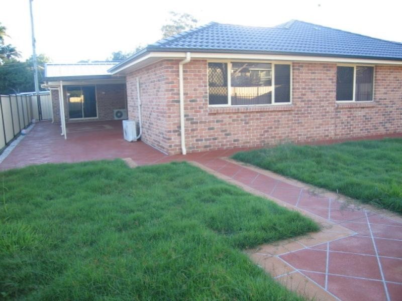 346 Kingston Road, Woodridge QLD 4114