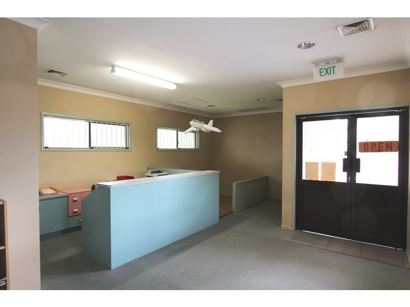 1  Yalumba Street, Kingston QLD 4114