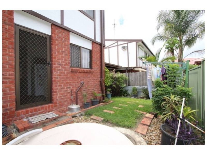 4/24 Garfield Road, Logan Central QLD 4114