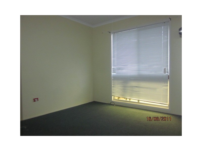 11 Brabant Street, Loganlea QLD 4131