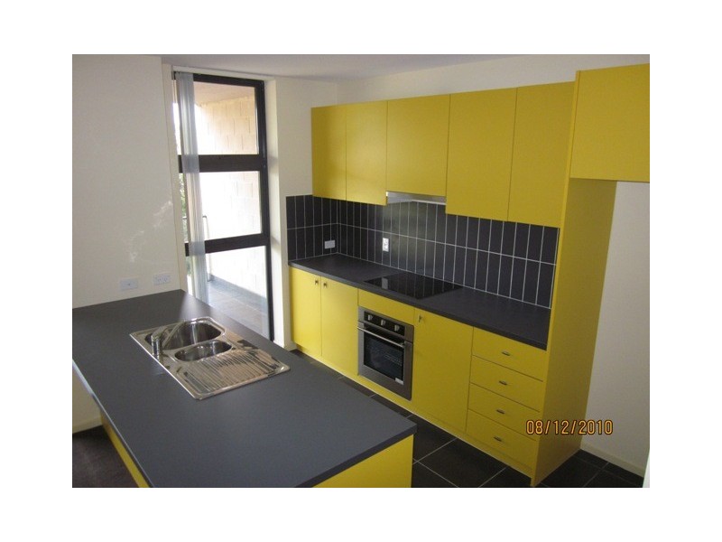 8/25 Blackwood Road, Logan Central QLD 4114