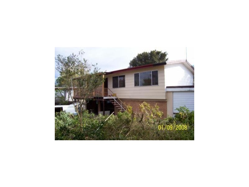 1 Balmoral Street, Kingston QLD 4114
