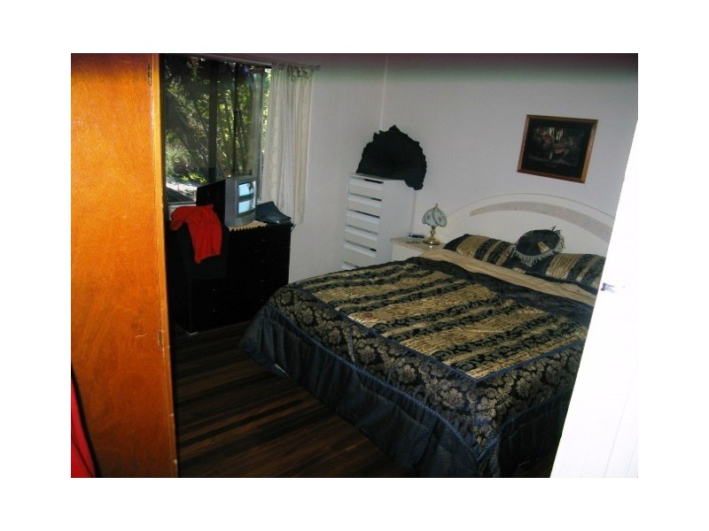 35 Camelia Street, Logan Central QLD 4114