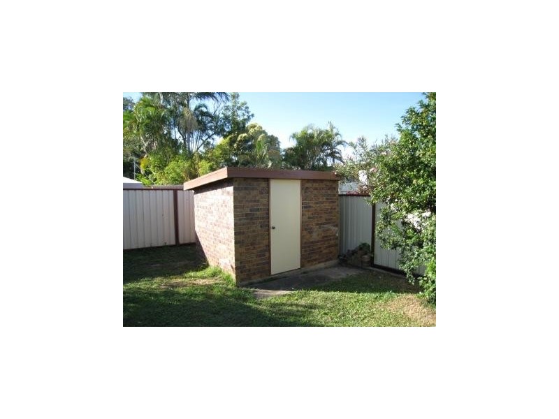 6  Macbeth Street, Kingston QLD 4114
