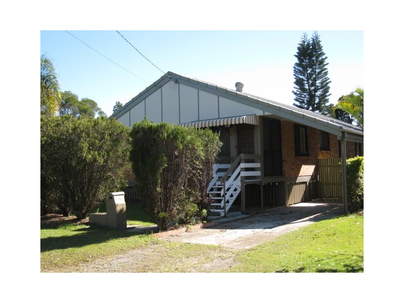 4   Albert Street, Woodridge QLD 4114
