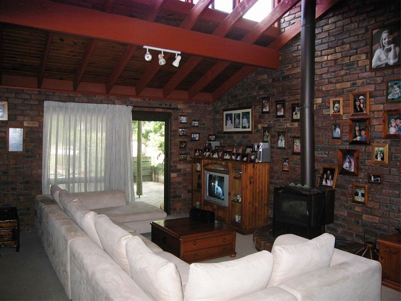 59  Coleman Crescent, Springwood QLD 4127