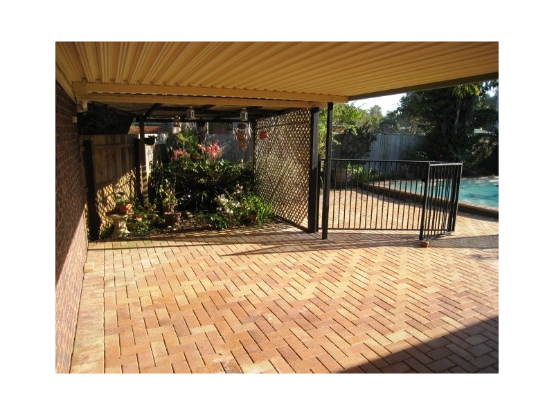 24  Magnolia Street, Daisy Hill QLD 4127