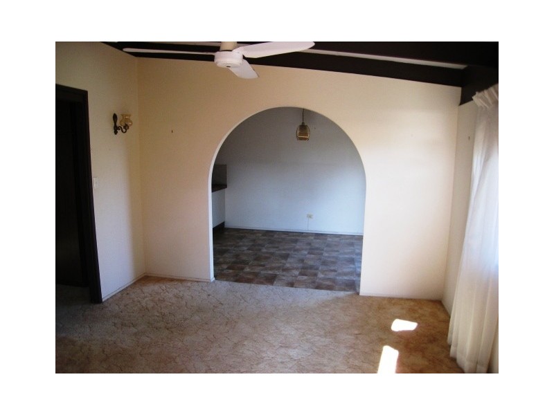 24  Magnolia Street, Daisy Hill QLD 4127