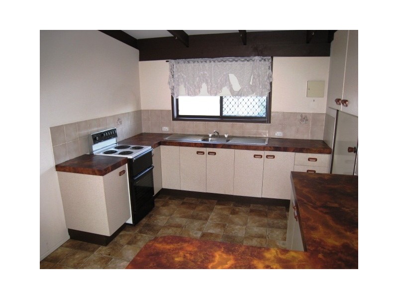 24  Magnolia Street, Daisy Hill QLD 4127