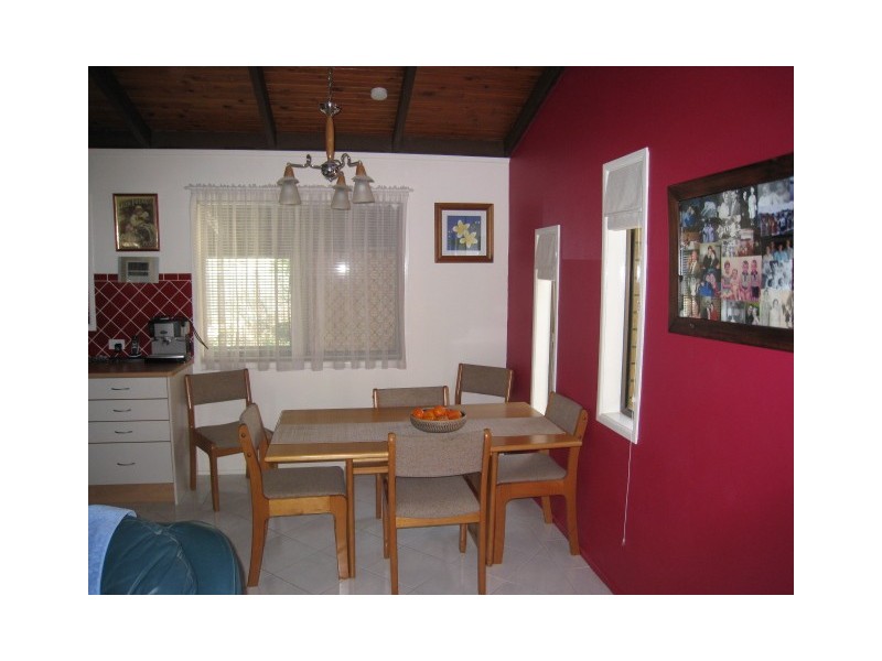 9  Canopus Court, Kingston QLD 4114