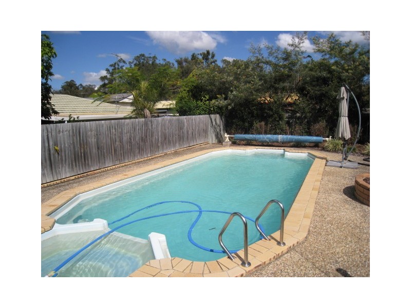 9  Canopus Court, Kingston QLD 4114