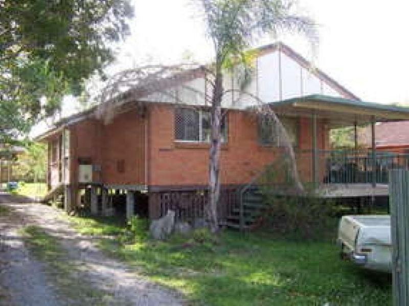 10  Cleopatra Street, Kingston QLD 4114