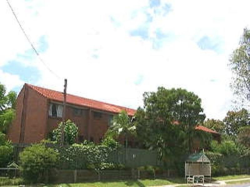 18/112  Queens Road, Kingston QLD 4114