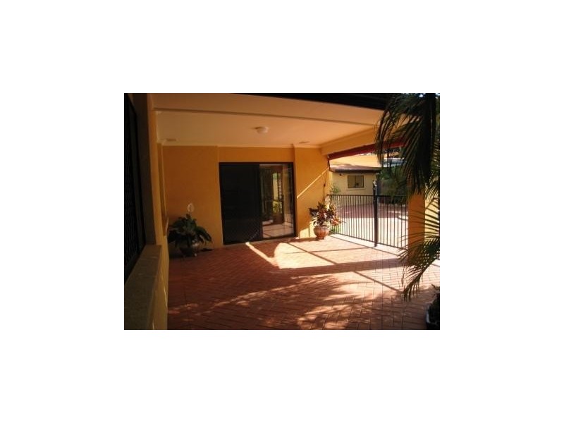 98  Stiller Drive, Kuraby QLD 4112