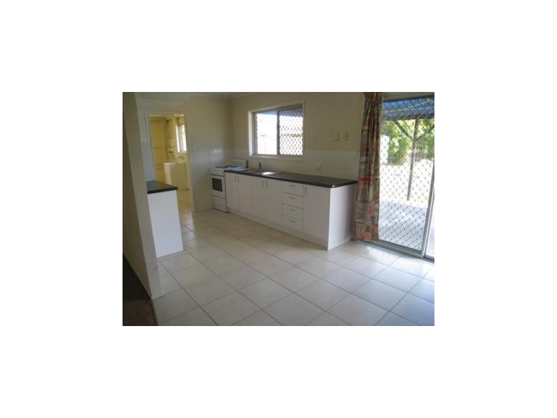 22  Springwood Road, Springwood QLD 4127